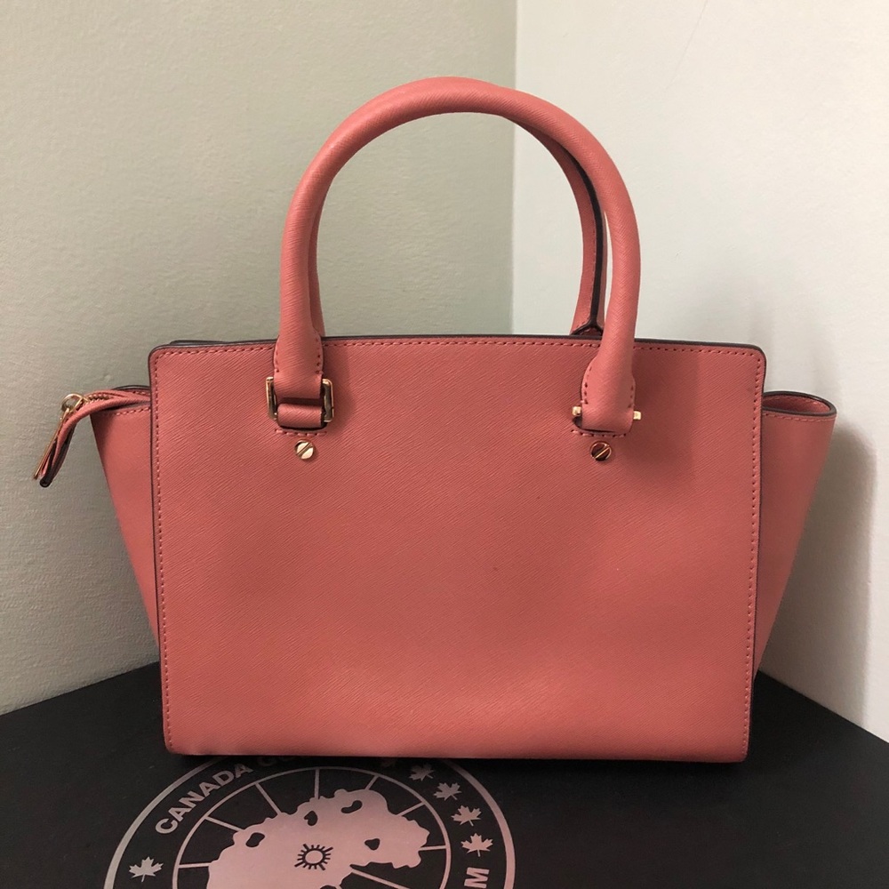 Michael Kors Selma Medium Satchel Crossbody Bag - Picture 2 of 11